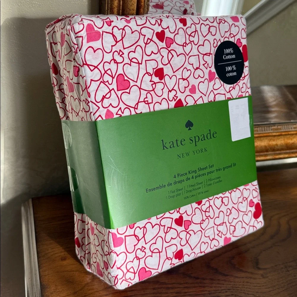 Kate Spade King size Red and Pink Heart Sheet Set.